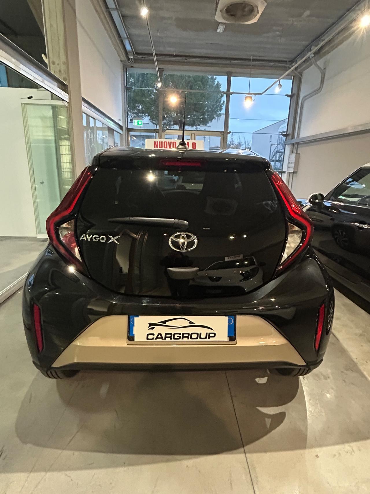 Toyota Aygo X 1.0 VVT-i 72 CV 5 porte Lounge S-CVT