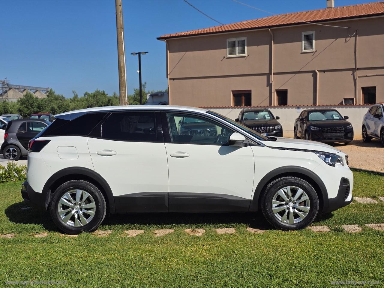 PEUGEOT 3008 BlueHDi 130 S&S EAT8 Business