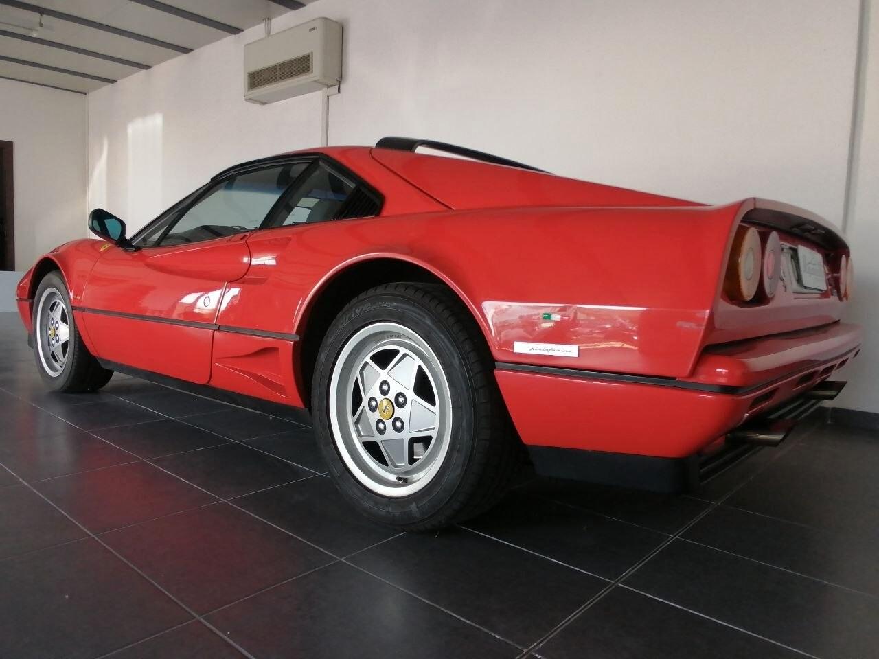 Ferrari 208 Turbo intercooler GTB iscritta ASI