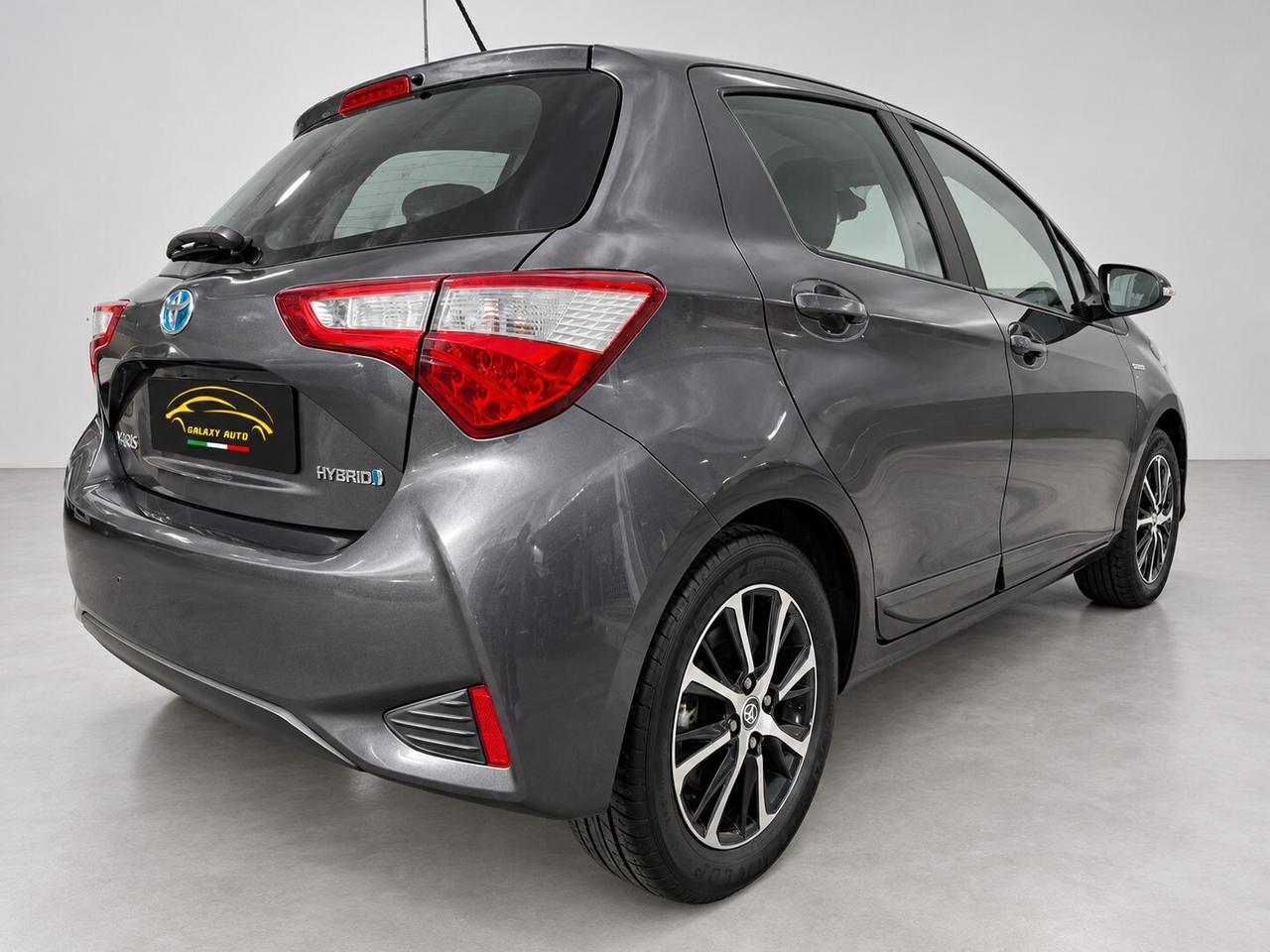 Toyota Yaris 1.5 Hybrid 5 porte Active