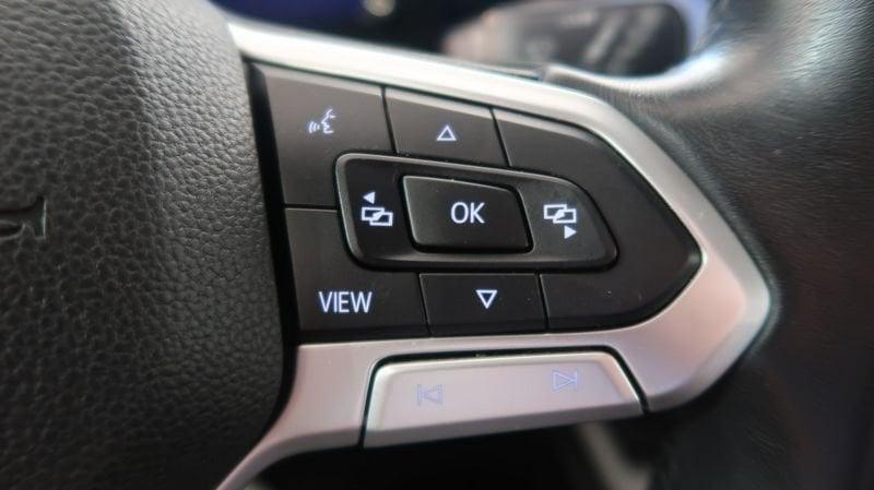 Volkswagen Golf Golf 2.0 TDI 150 CV DSG SCR Life #NAVI#SENSORI PARCHEGGIO#