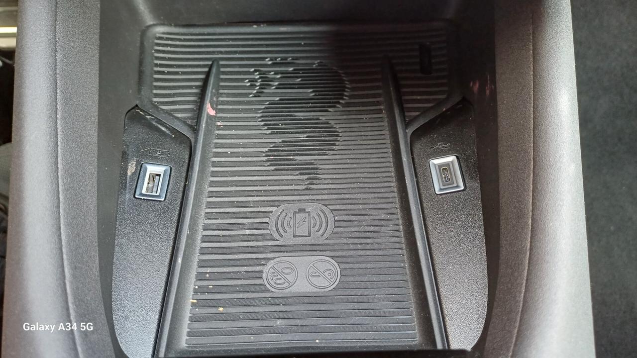 Alfa Romeo Junior 1.2 145 CV Hybrid eDCT6 Speciale
