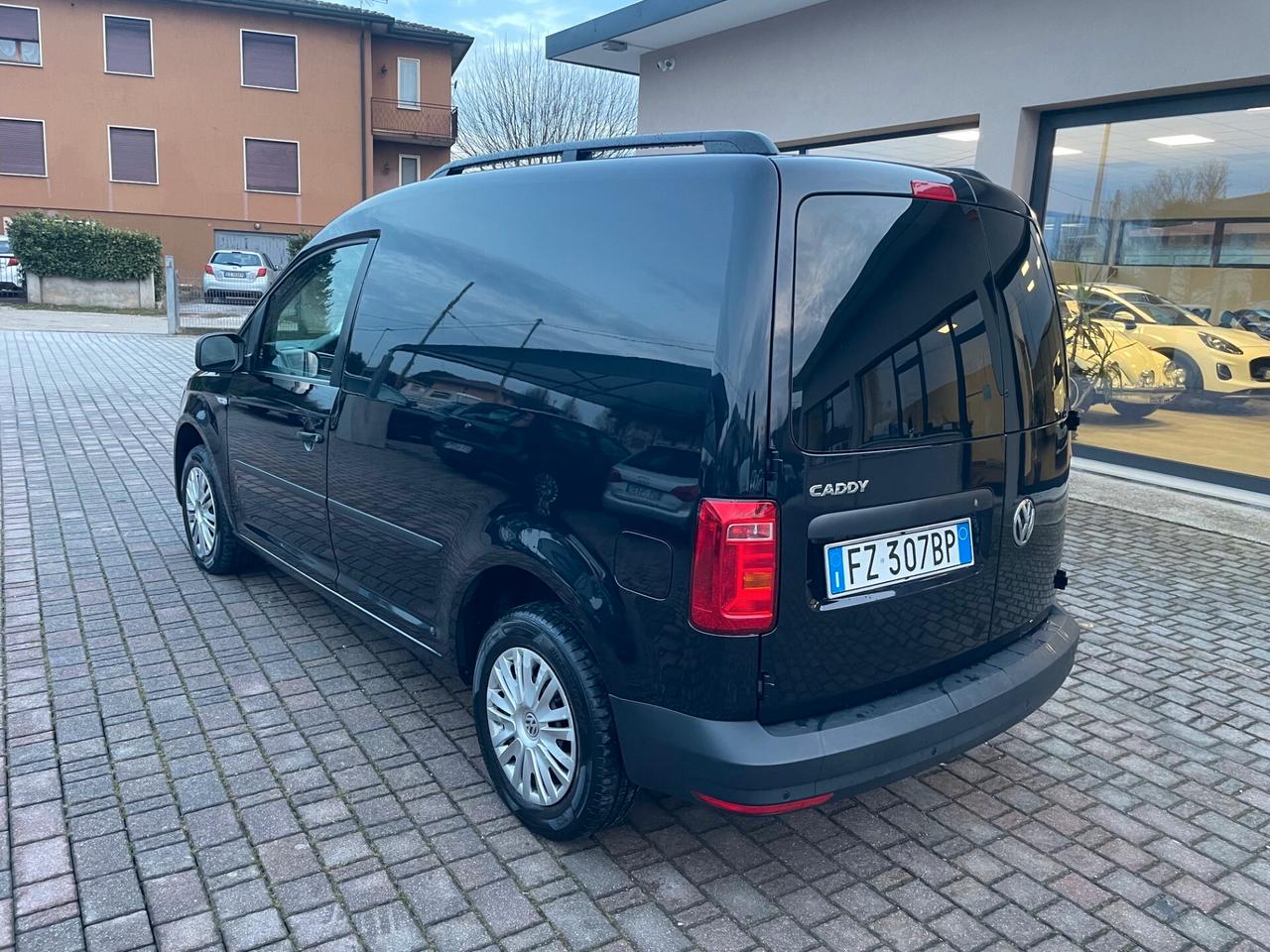 Volkswagen Caddy 2.0 TDI 102 CV DSG Comfortline