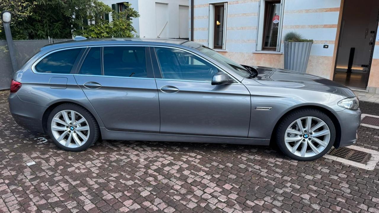 Bmw 525 525d xDrive Touring Business aut.