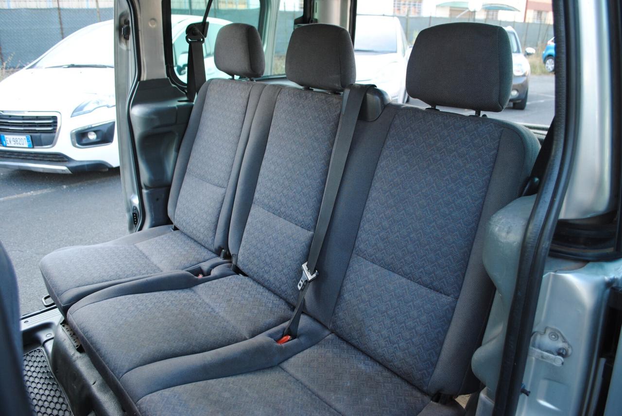 Ford Tourneo Connect 1.8 TD 90CV