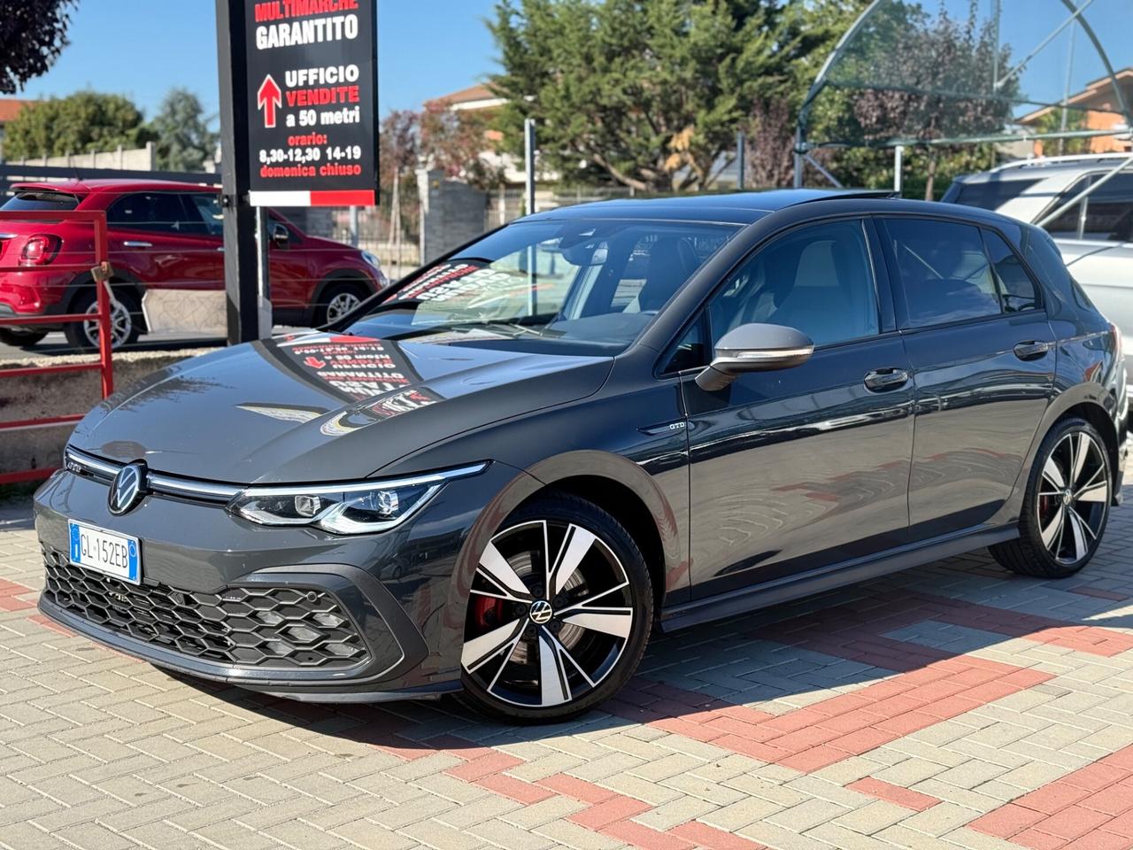 Volkswagen Golf GTD 2.0TDI DSG 200CV TETTO APRIBILE