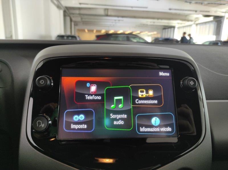 TOYOTA Aygo 2ª serie - Aygo Connect 1.0 VVT-i 72 CV 5 porte x-play