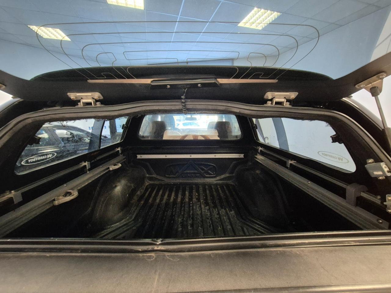 Nissan Navara 2.3 dCi 4WD Double Cab N-Connecta
