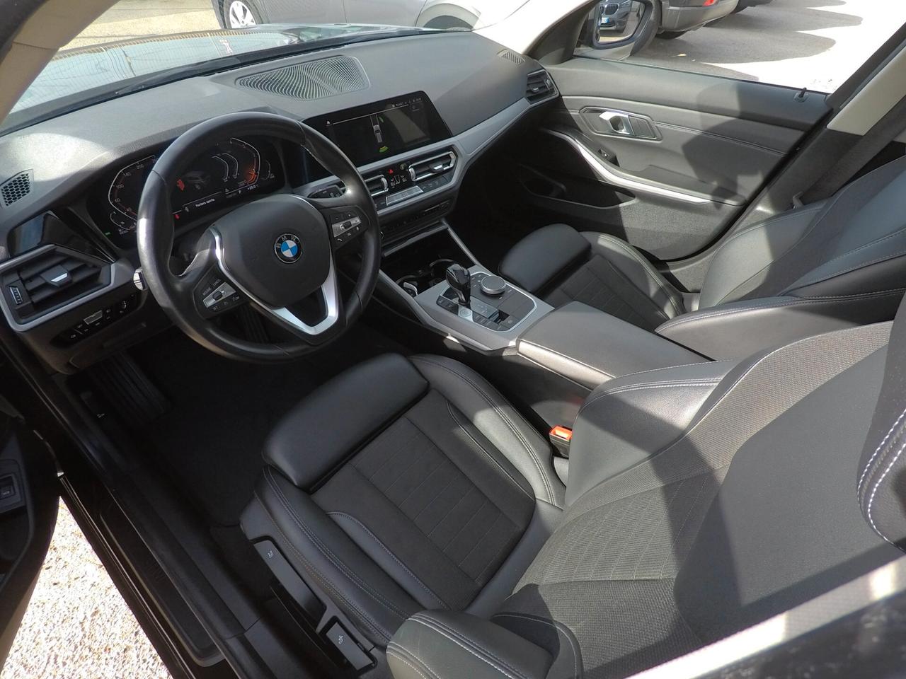 Bmw 318d 48V Touring Business Advantage