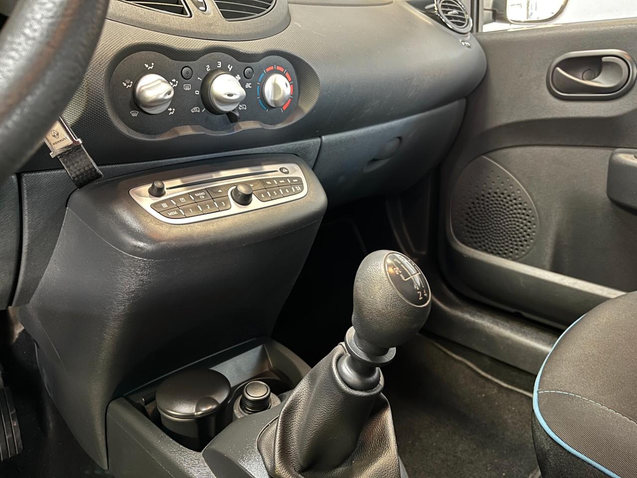 Renault Twingo 1.2cc LIVE 75cv - OK NEOPATENTATI