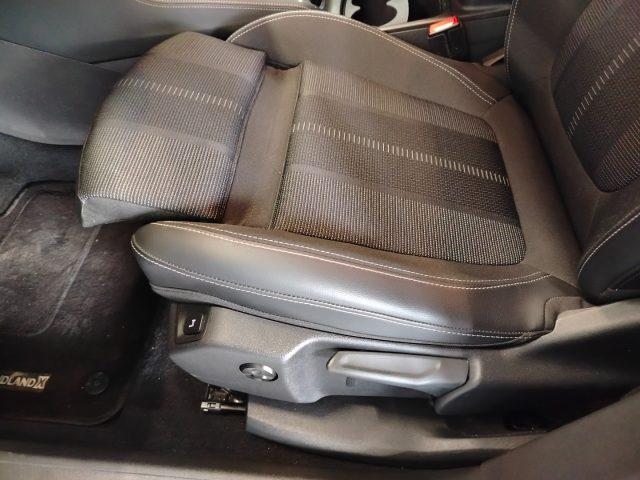 OPEL Grandland 1.5 diesel Ecotec aut. Business Elegance