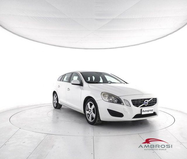 VOLVO V60 DRIVe