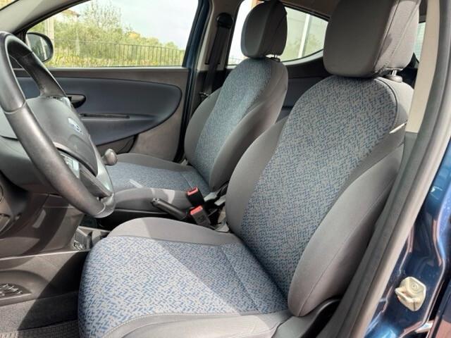 Lancia Ypsilon Ibrida SOLI 35000 KM