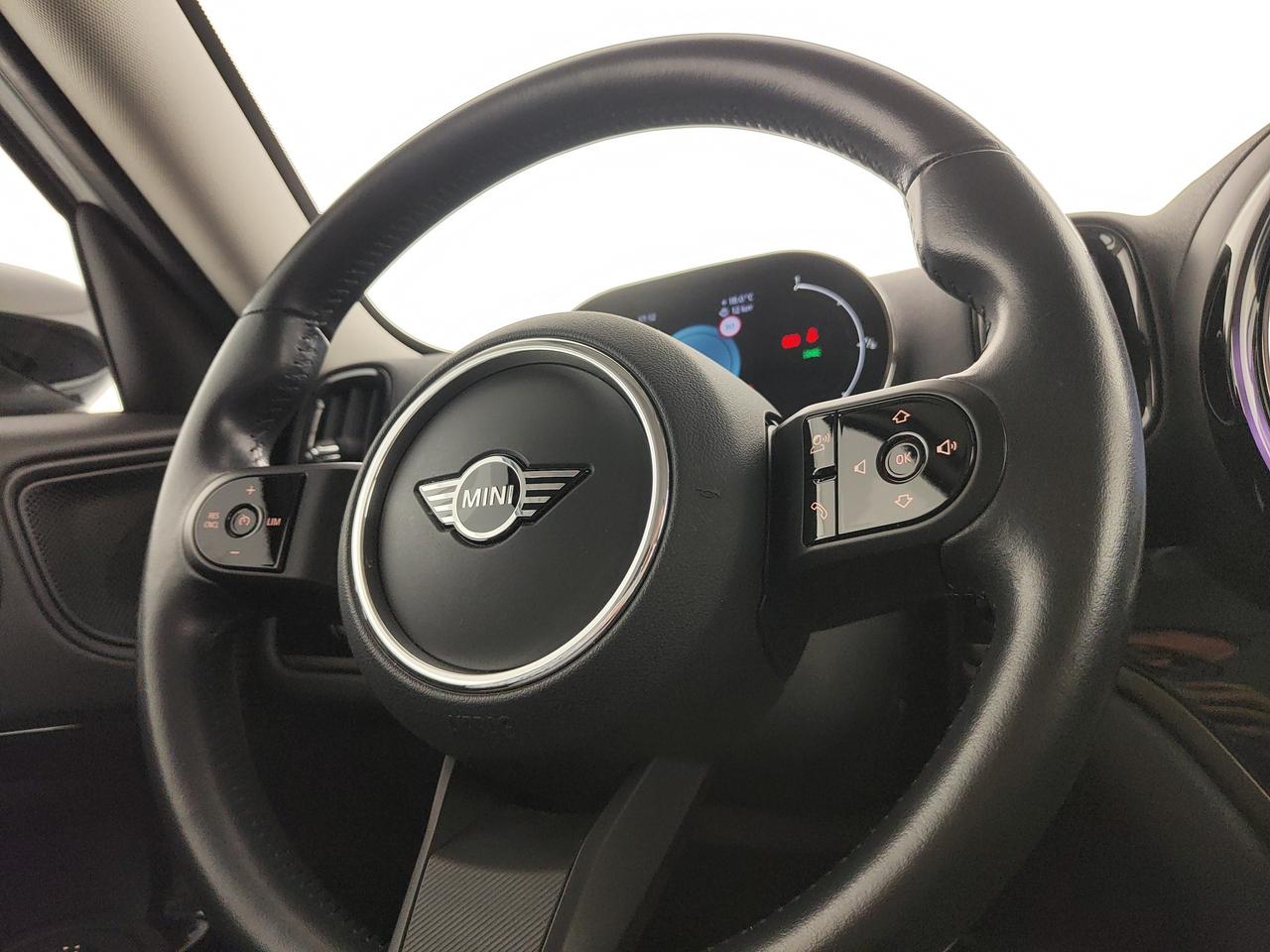 MINI Mini Countryman 2.0 Cooper D Essential auto