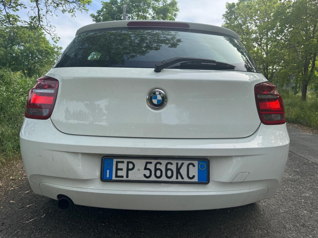 Bmw 114 114i 5p. Unique