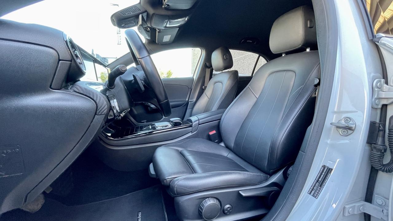 MERCEDES-BENZ CLASSE A180 1.5 116CV - FULL LED, PELLE, NEOPATENTATI