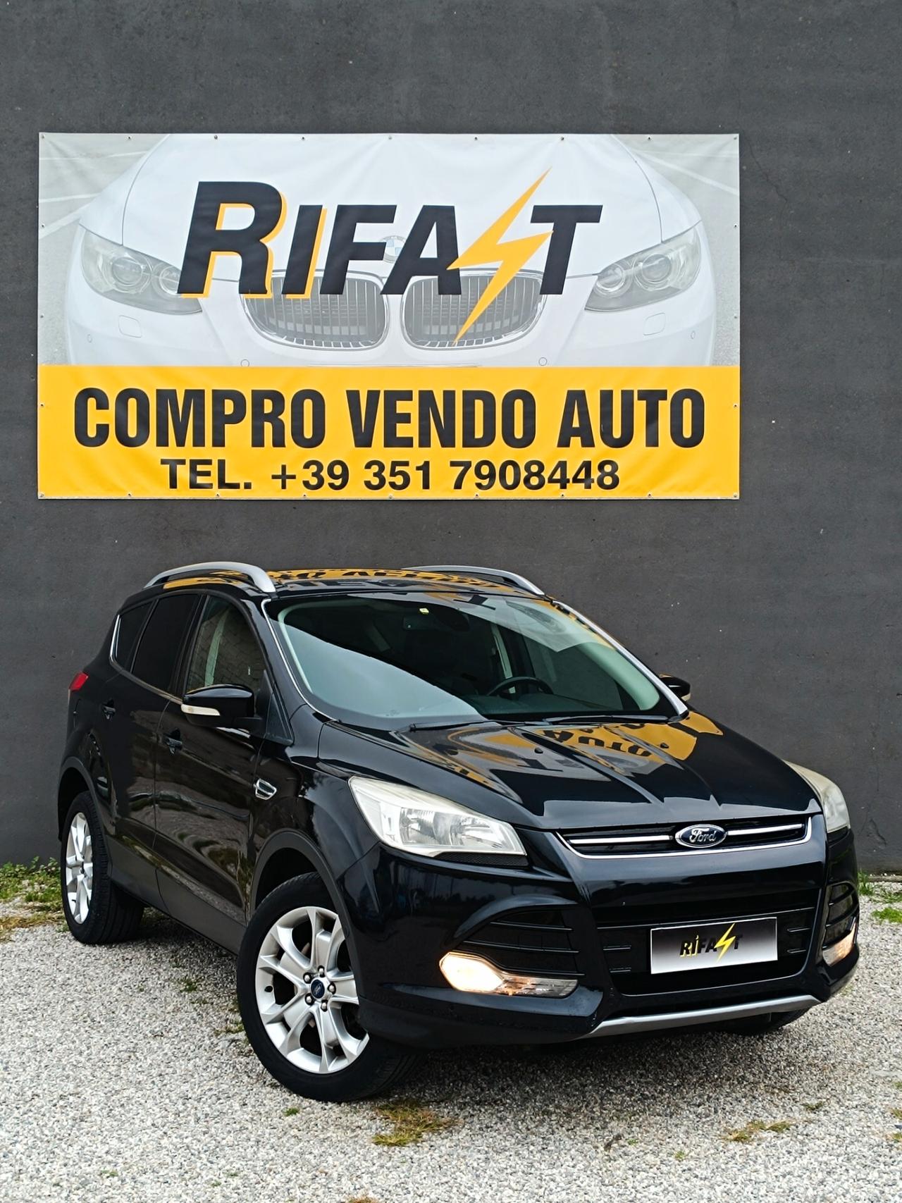 Ford Kuga 2.0 TDCI 140 CV 4WD Powershift Business
