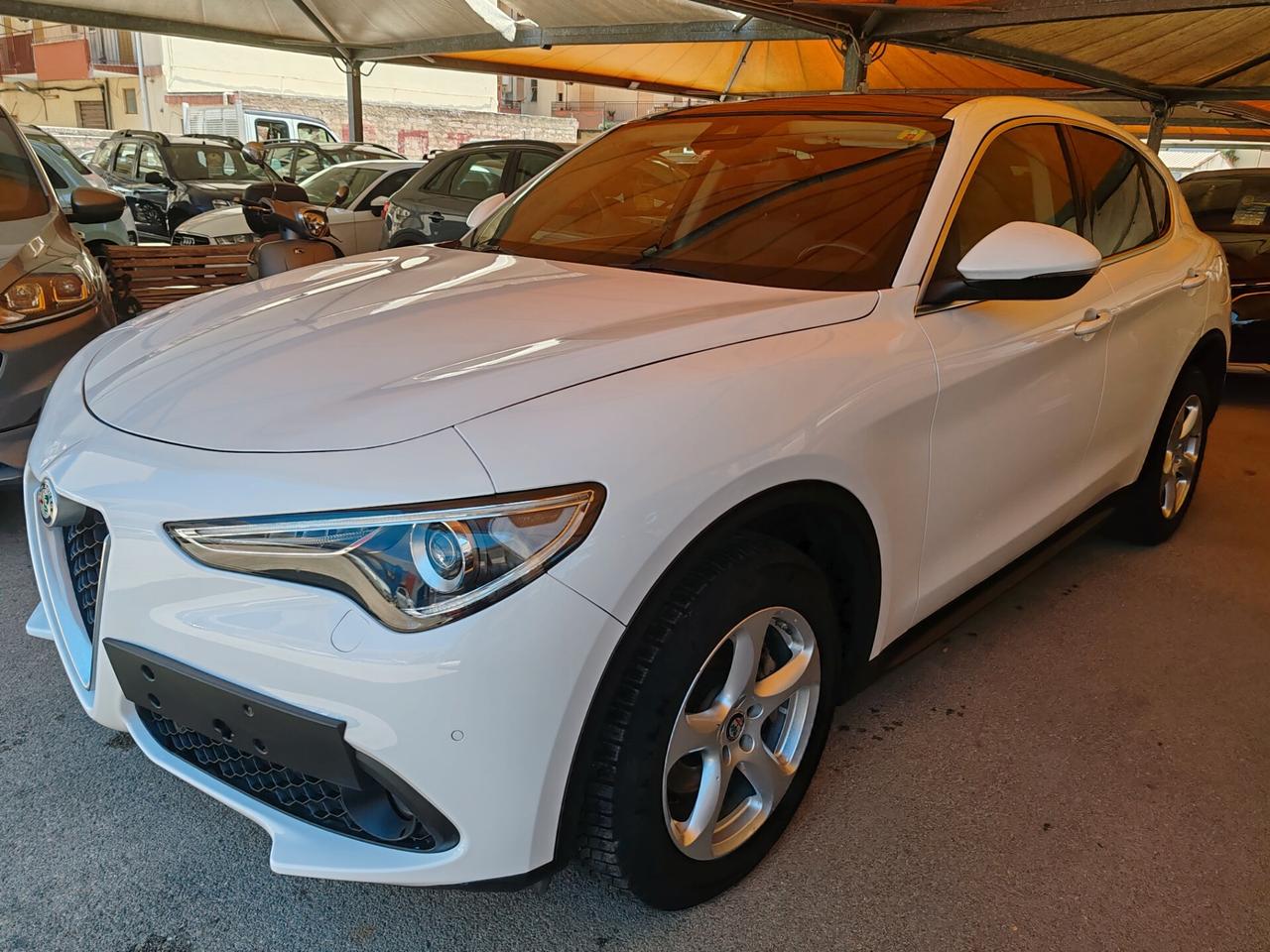 Alfa Romeo Stelvio 2.2 Turbodiesel 210 CV AT8 Q4 Business