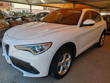 Alfa Romeo Stelvio 2.2 Turbodiesel 210 CV AT8 Q4 Business