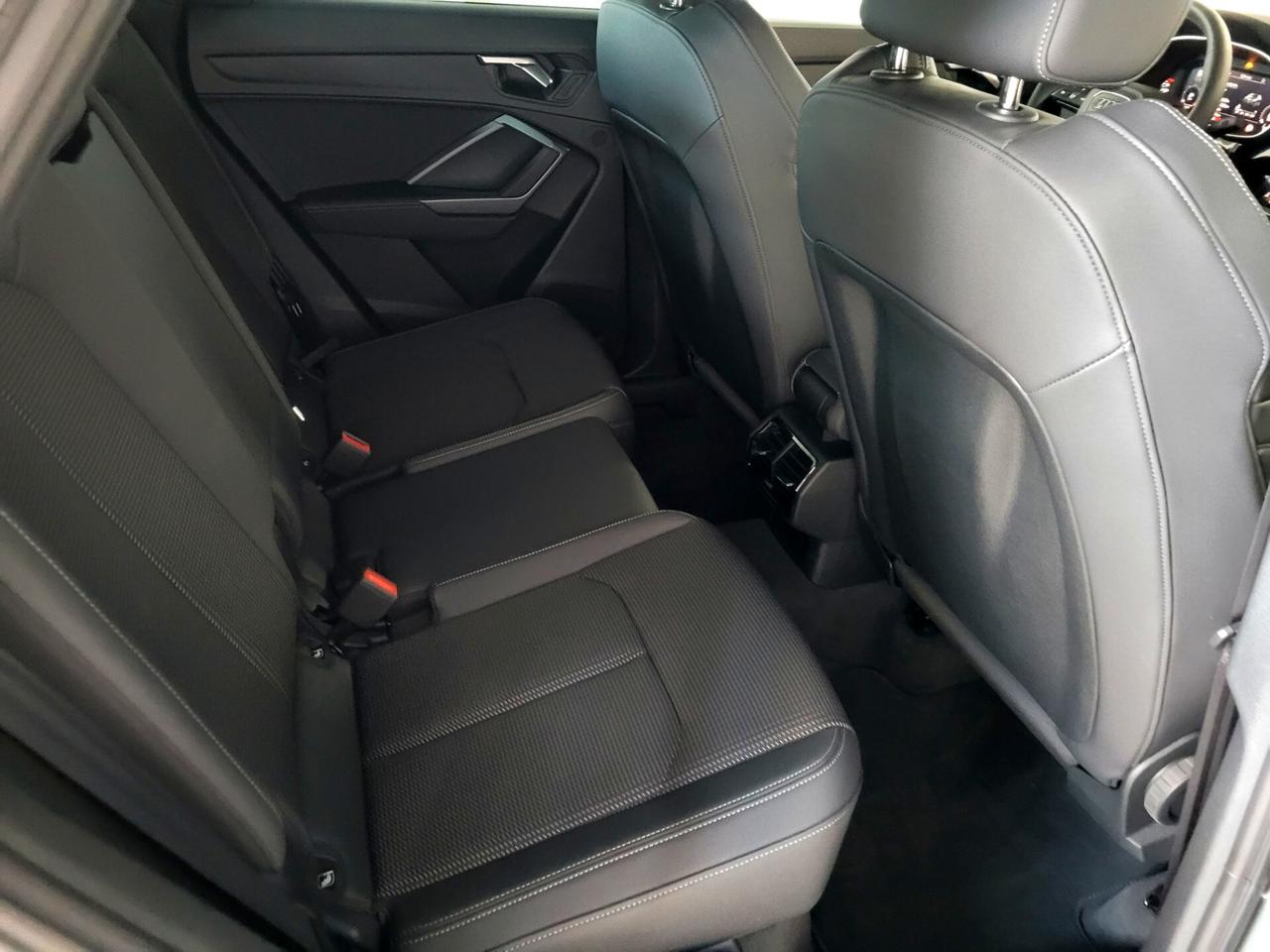 Audi Q3 SPB SPORTBACK 35TDI S TRONIC S LINE ACC CARPLAY C19"