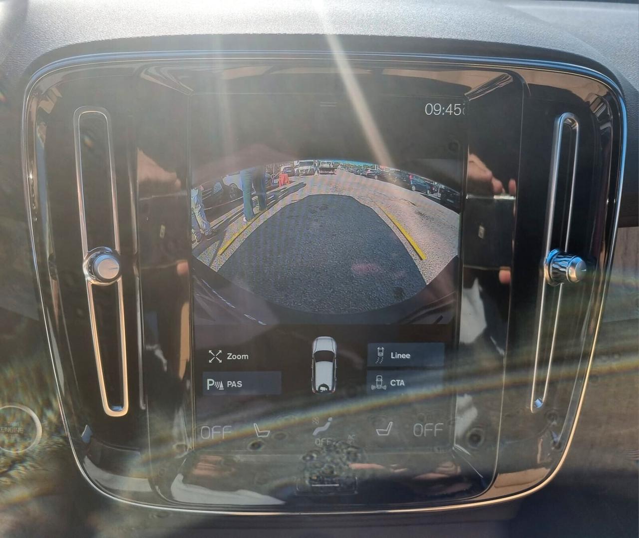 Volvo XC40 Momentum 163cv