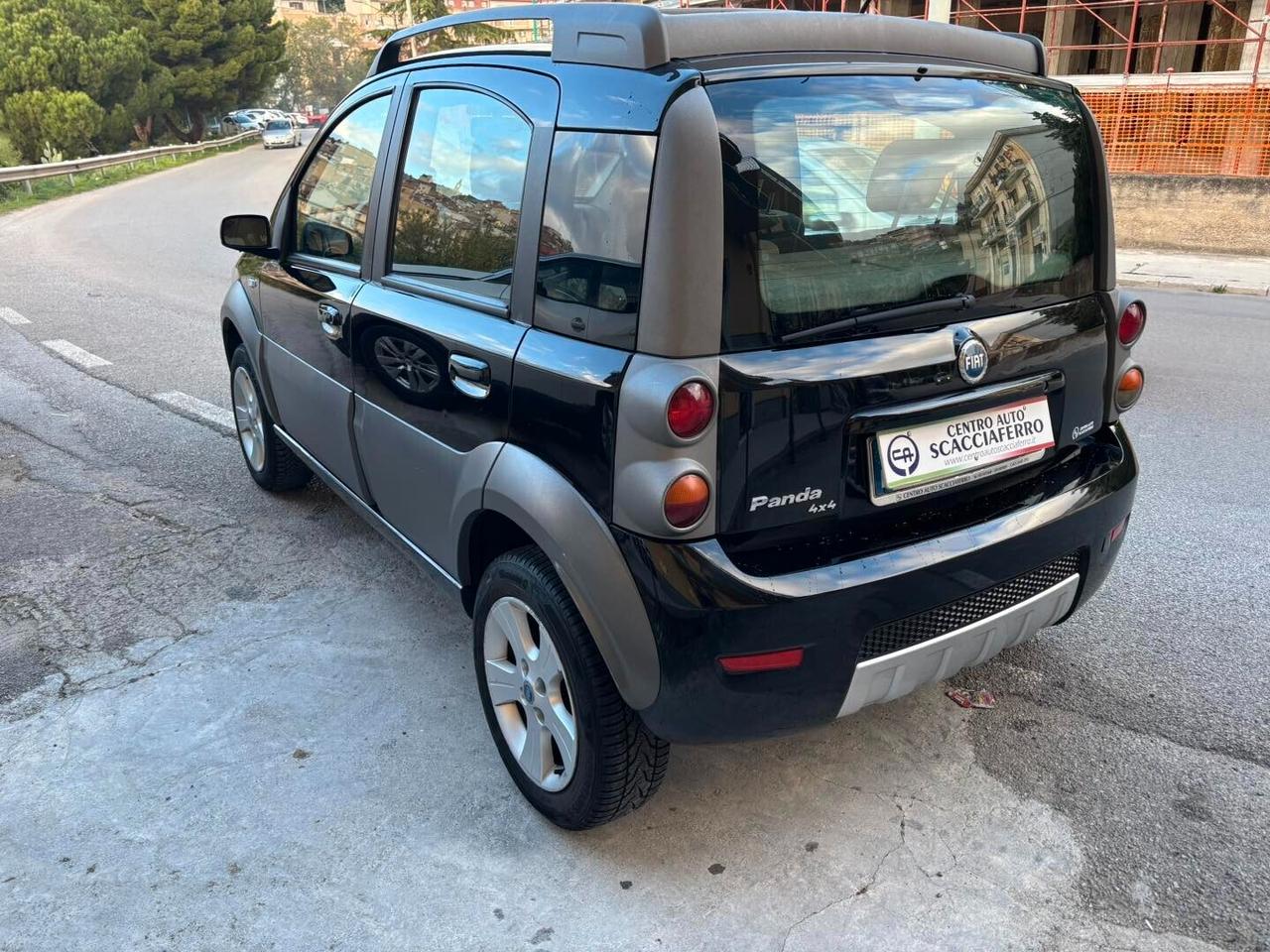 Fiat Panda 1.3 MJT 16V 4x4 Cross