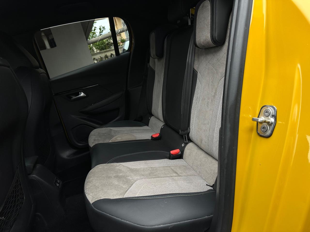 Peugeot 208 BlueHDi 100 Stop&Start 5 porte GT Line