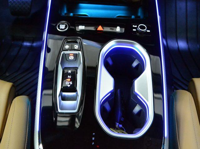 AUDI A6 Avant TFSI 270 kW S Tronic Quattro S Line Edition