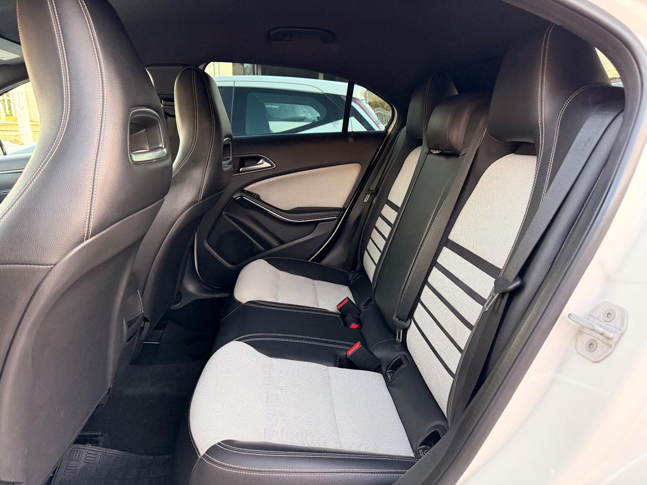 Mercedes-benz Classe A 1.5 CDI Automatica/F1 Sport NAVI