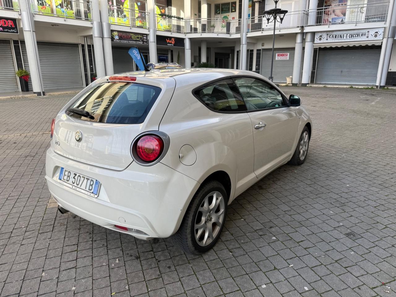 Alfa Romeo MiTo Distinctive Sport Pack