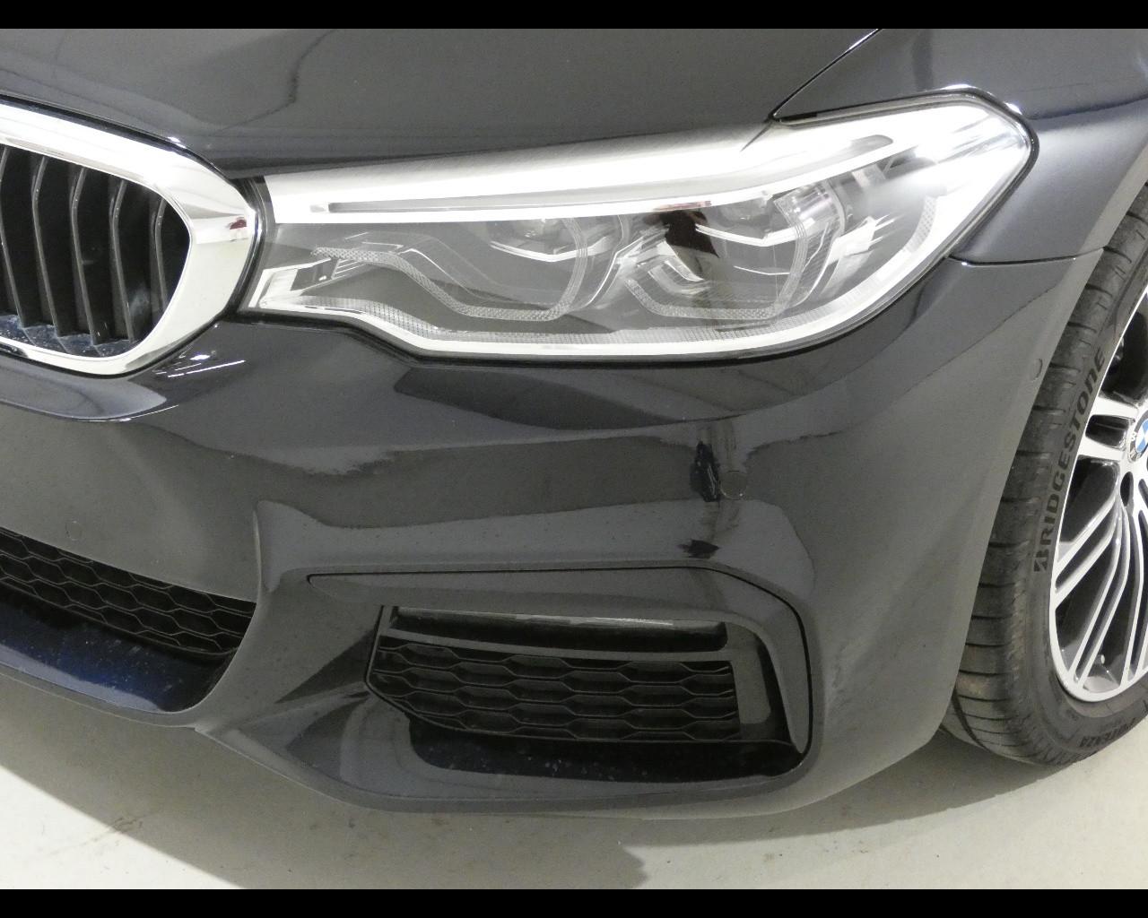 BMW Serie 5(G30/31/F90) - 520d 48V Touring Msport