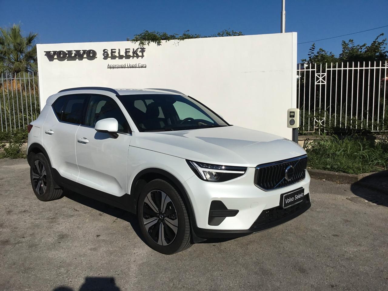 Volvo XC40 T4 AUT. Recharge Plug-in Hybrid CORE AUTOCARRO