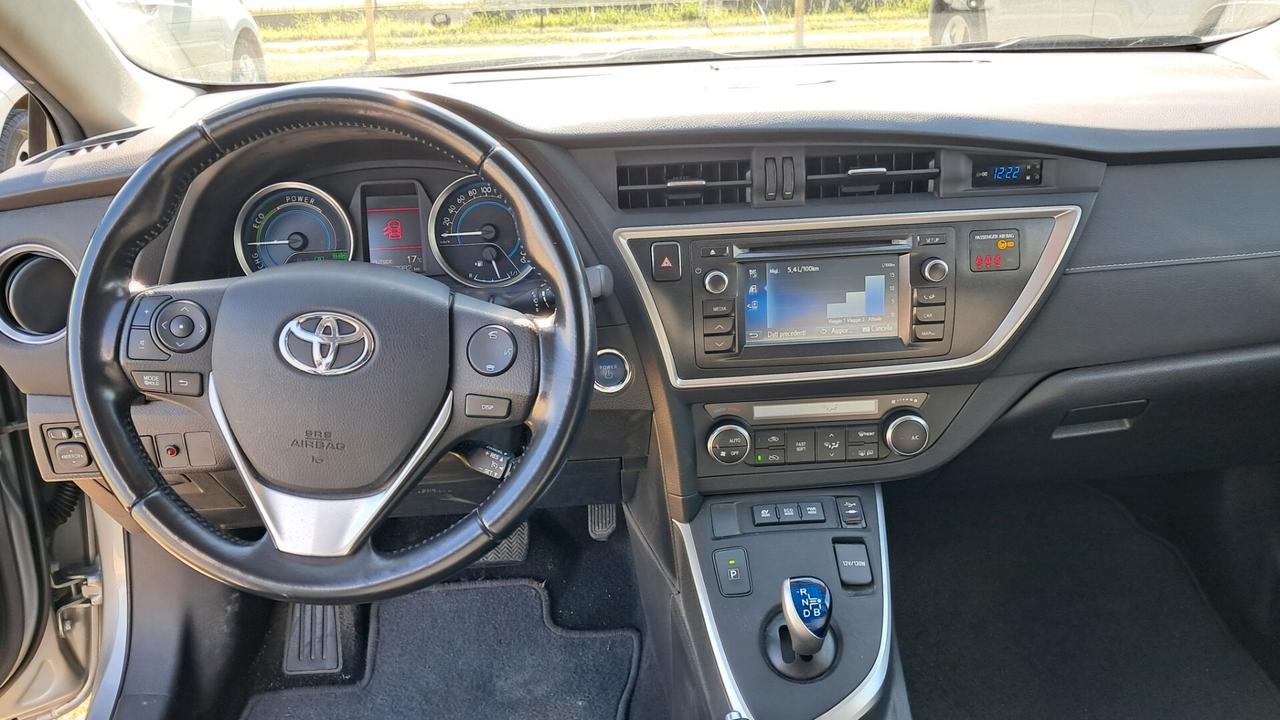 Toyota Auris Touring Sports 1.8 Hybrid Active Plus