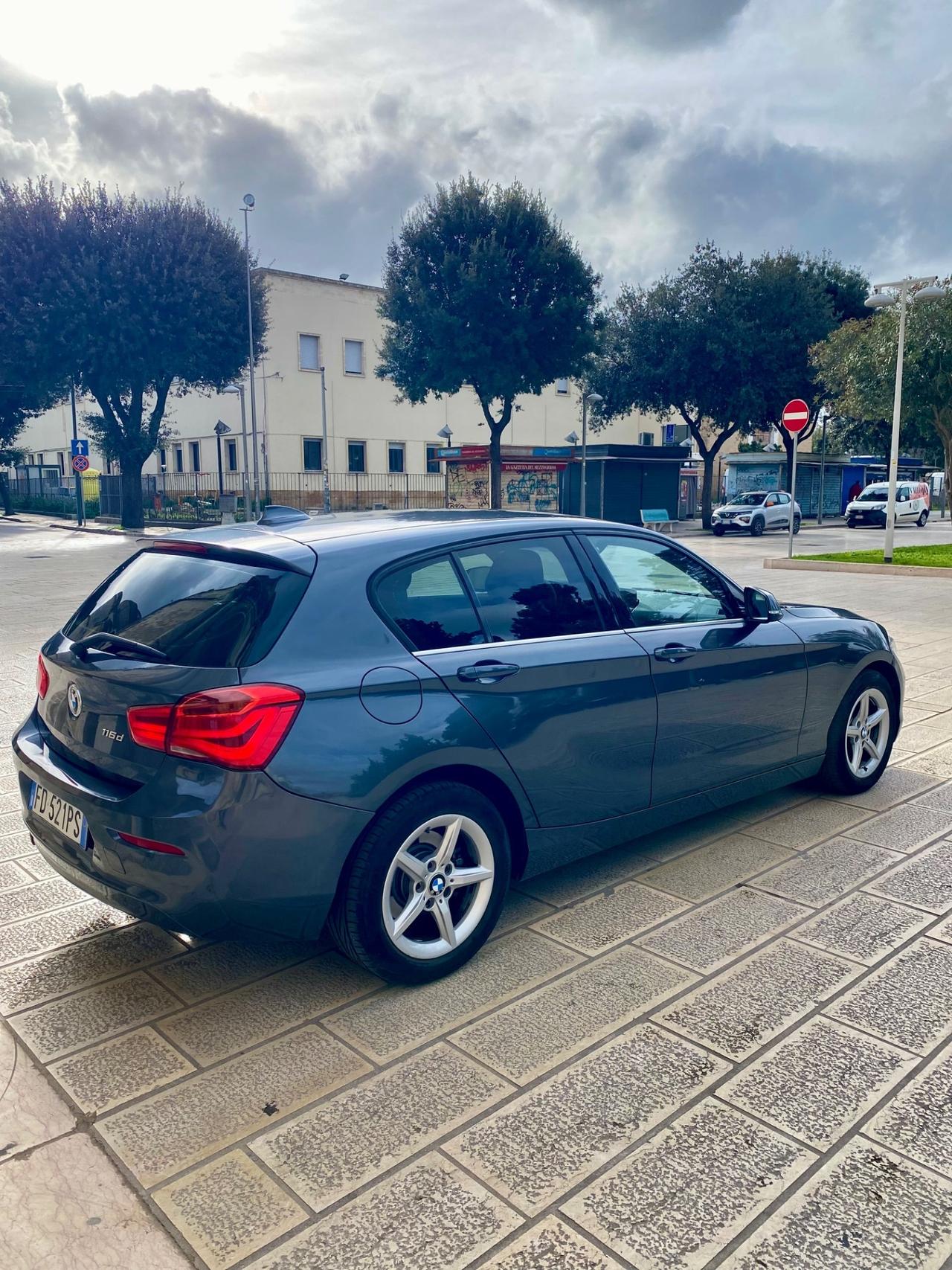 Bmw 116 116d 5p. Sport
