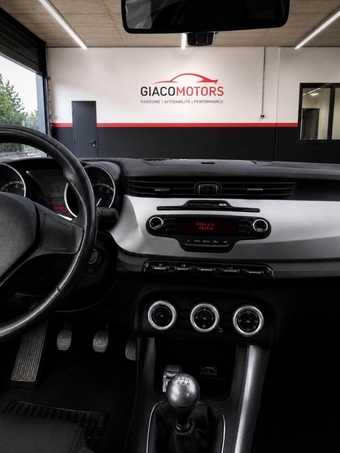 Alfa Romeo Giulietta 1.4 Turbo 120 CV GPL Distinctive
