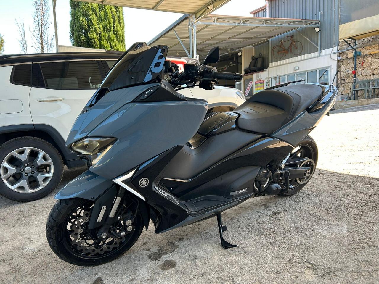 Yamaha T Max 530