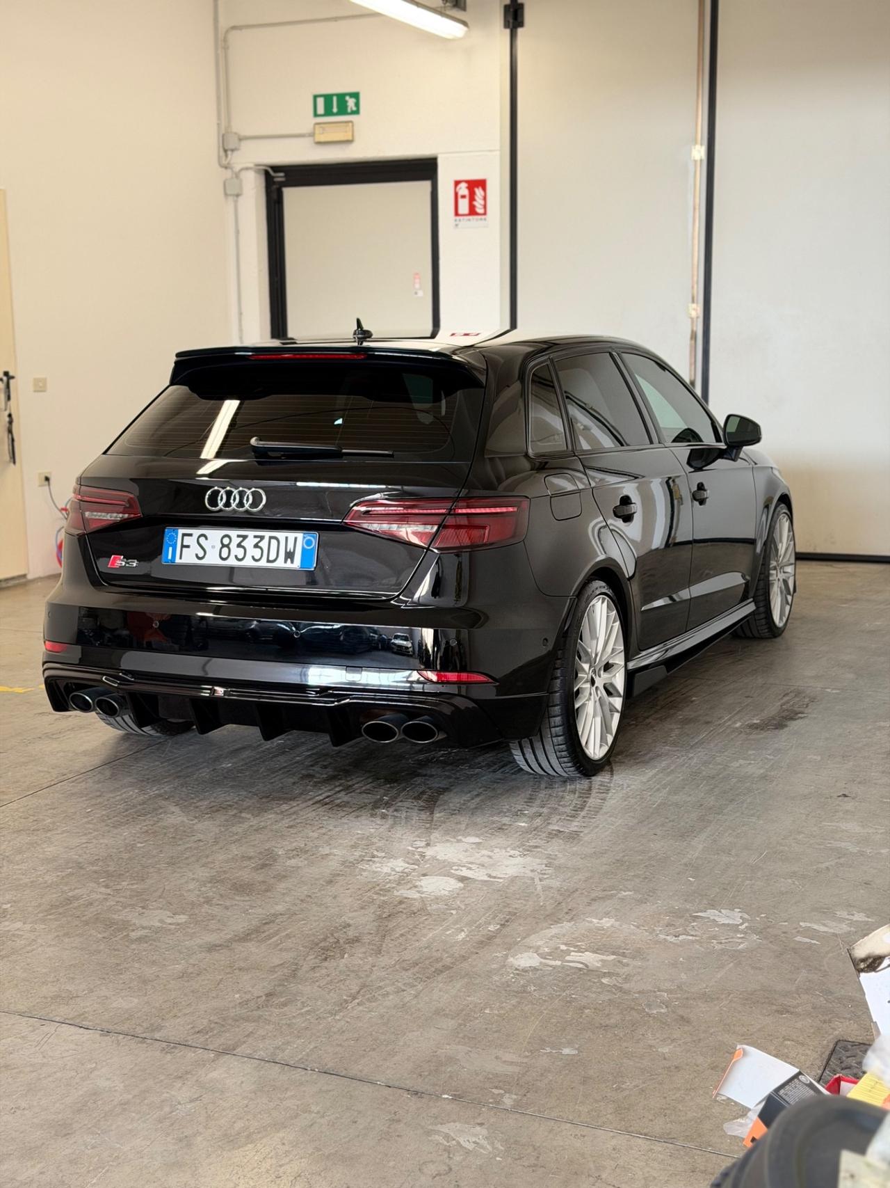 Audi S3 SPB 2.0 TFSI quattro S tronic