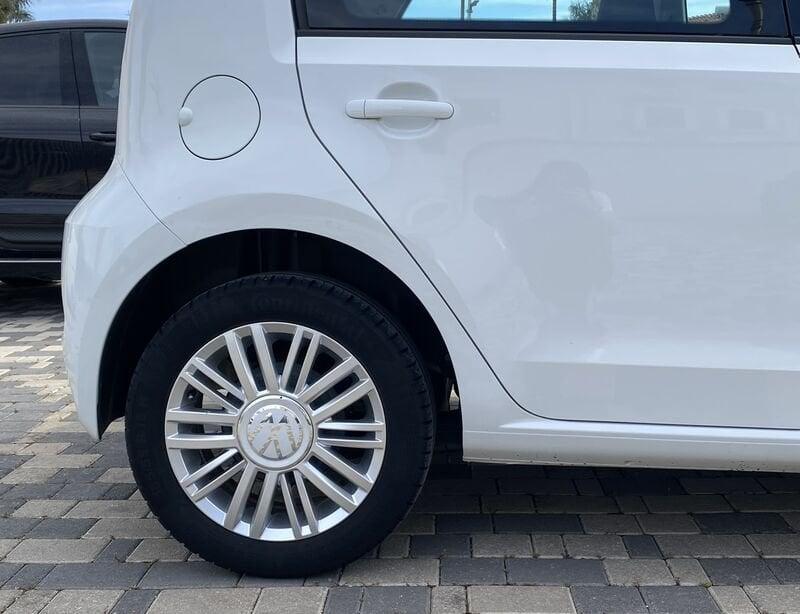Volkswagen up! Move up! 1.0 TSI 65CV