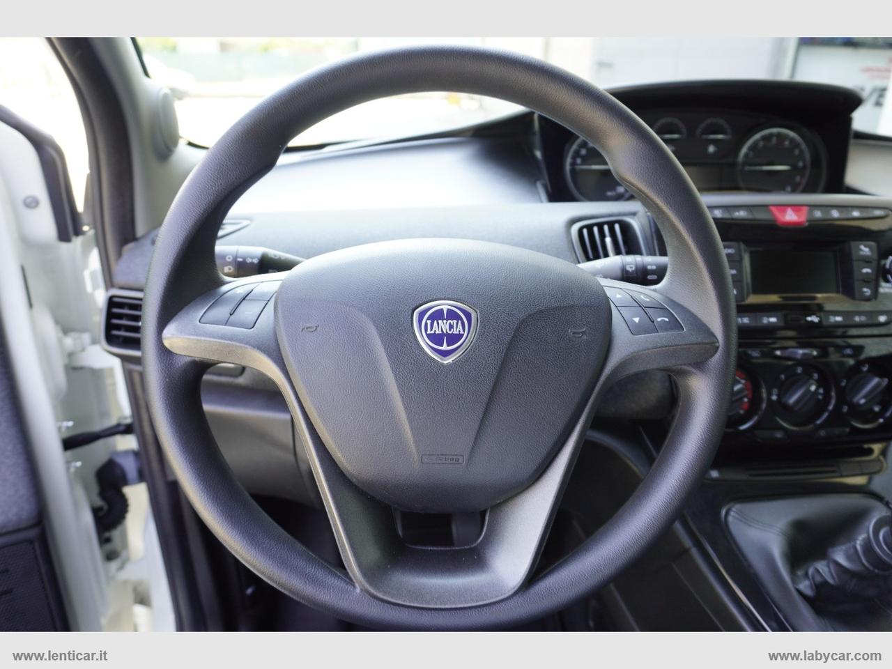 LANCIA Ypsilon 1.0 FireFly 5pS&S Hyb. Eco Silv.