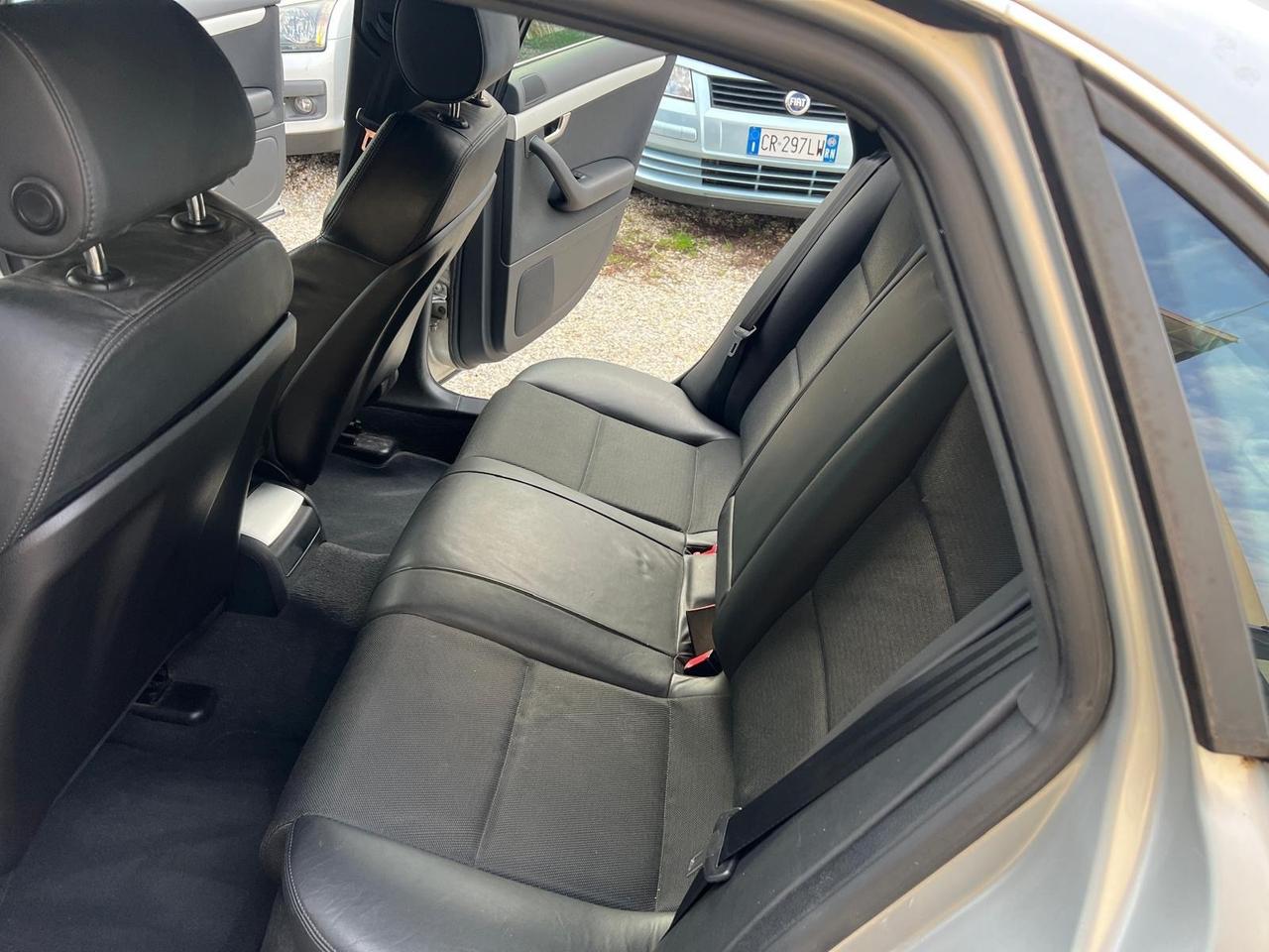 Audi A4 2.0 TDI F.AP. Top plus