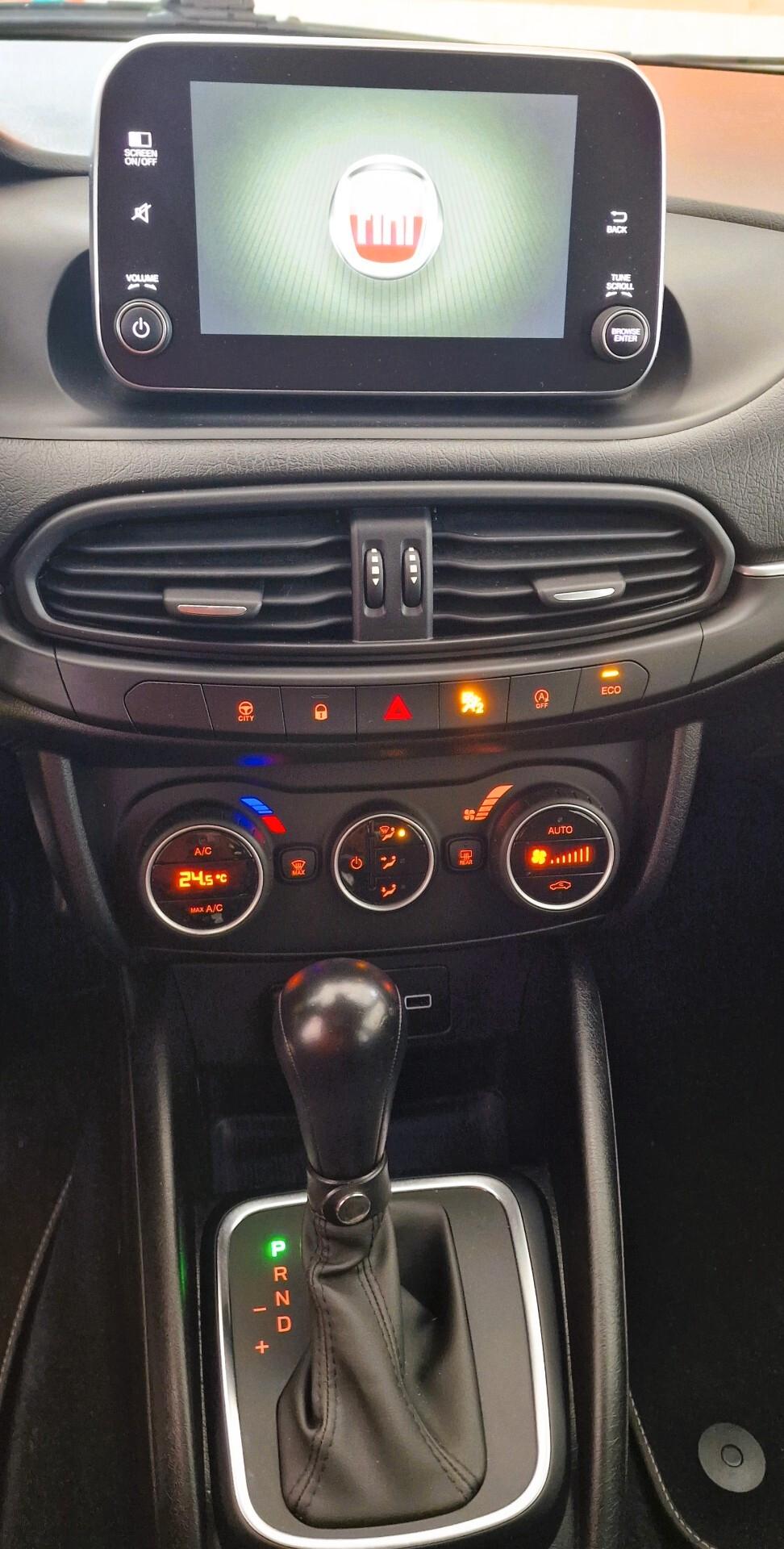 Fiat Tipo 1.6 Mjt S&S 5 porte Lounge