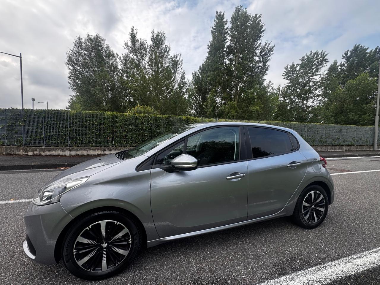 Peugeot 208 PureTech 82 5 porte Active