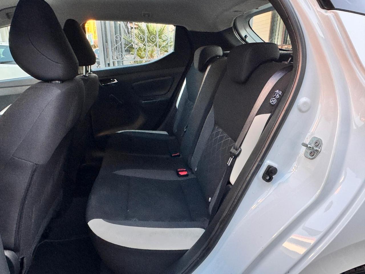 Nissan Micra 1.0 IG 12V 5 porte Acenta