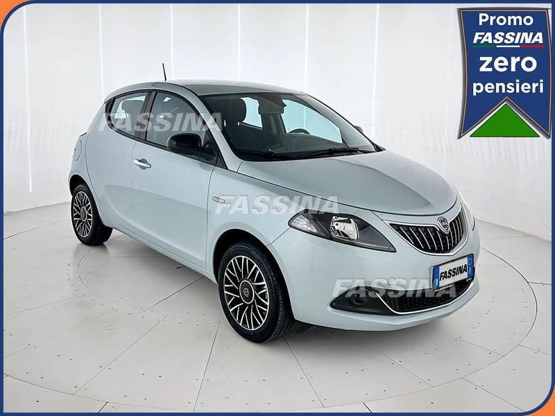 Lancia Ypsilon Ypsilon 1.0 FireFly 5 porte S&S Hybrid Platino