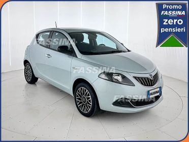 Lancia Ypsilon Ypsilon 1.0 FireFly 5 porte S&S Hybrid Platino
