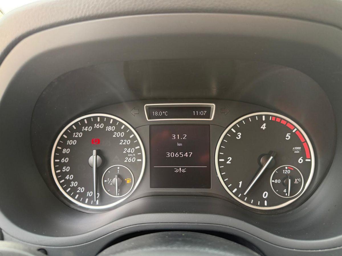 MERCEDES - Classe B - B 200 CDI Premium