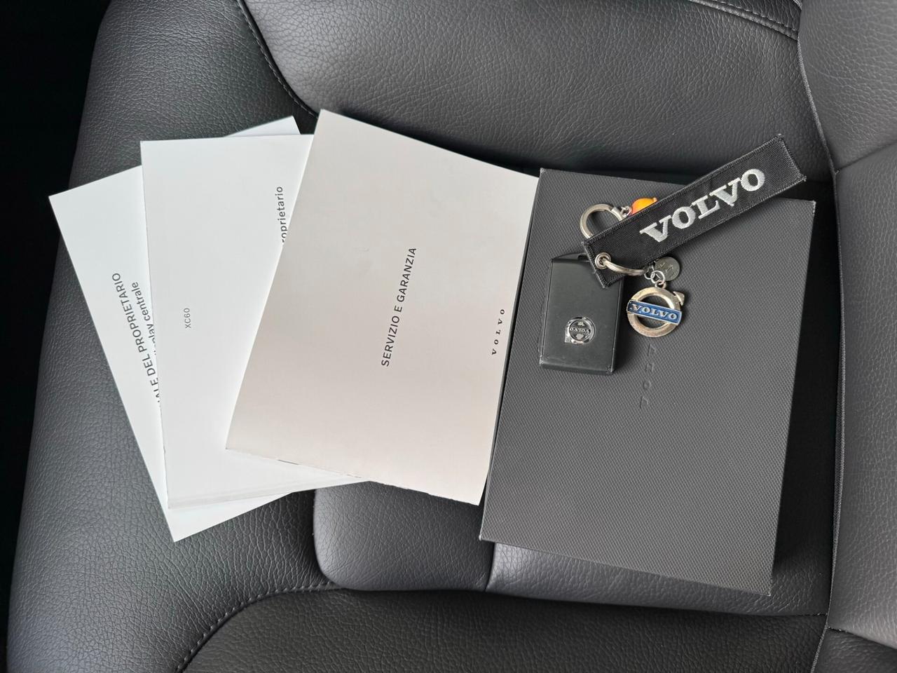 Volvo XC60 2.0b4 MomentumPro AWD GEARTRONIC GAR24M