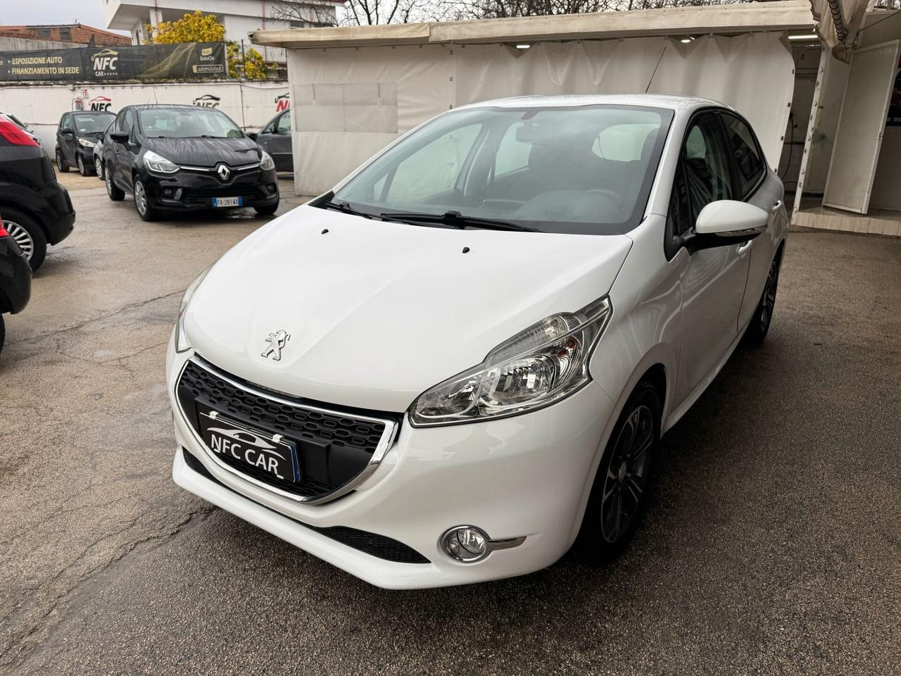 Peugeot 208 PureTech 82 5 porte Allure