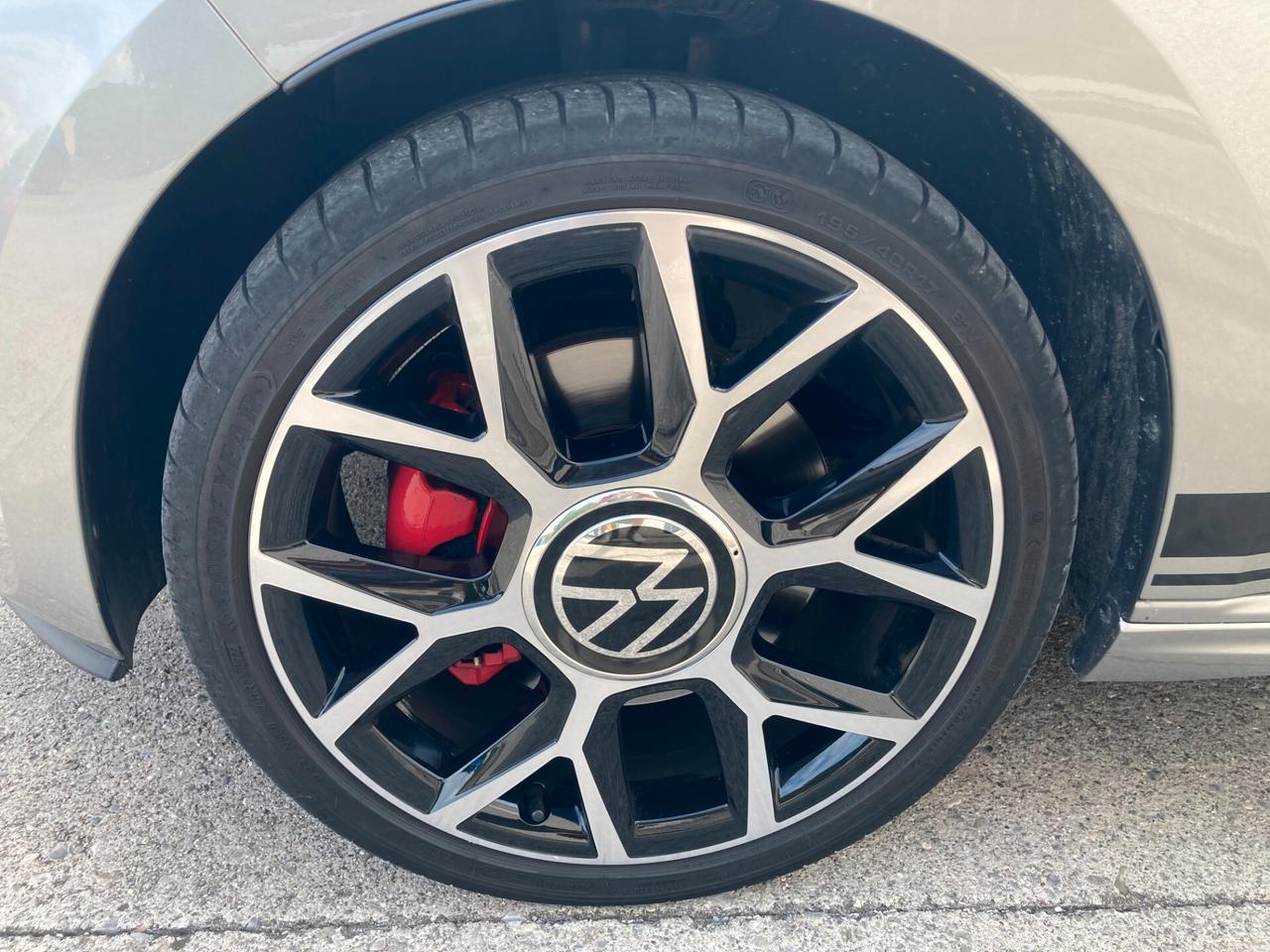 Volkswagen up! 1.0 TSI 5p. GTI 15 mila KM.