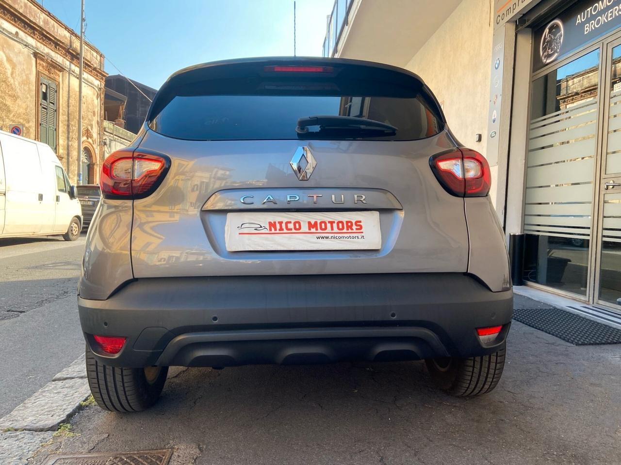 Renault Captur dCi 8V 90 CV EDC Business